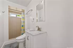2118 Makanani Dr, Honolulu, HI 96817 - Photo 17