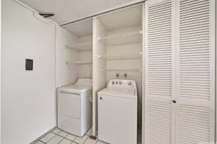 555 University Ave, Honolulu, HI 96826 - Photo 5