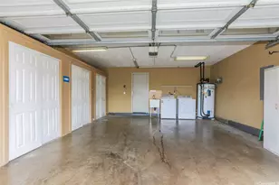 94-1211 Awaiki St, Waipahu, HI 96797 - Photo 19