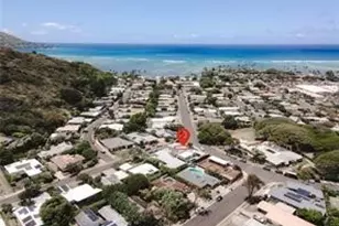 308 Mamaki St, Honolulu, HI 96821 - Photo 1