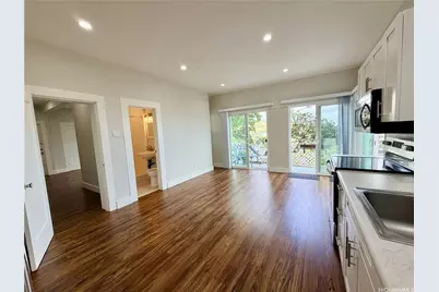 2013 Kakela Drive #Back Right, Honolulu, HI 96822 - Photo 11