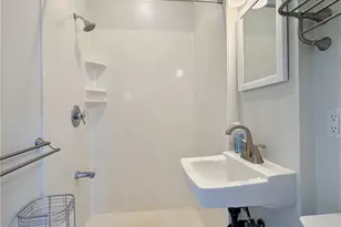 2013 Kakela Dr, Honolulu, HI 96822 - Photo 13