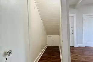 2013 Kakela Dr, Honolulu, HI 96822 - Photo 15