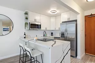 300 Wai Nani Way, Honolulu, HI 96815 - Photo 7
