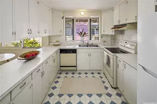139 Hauoli St, Kailua, HI 96734 - Photo 11