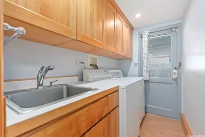 2073 Komo Mai Drive, Pearl City, HI 96782 - Photo 19