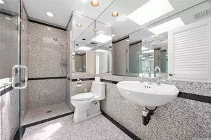 1100 Kaimoku Pl, Honolulu, HI 96821 - Photo 11