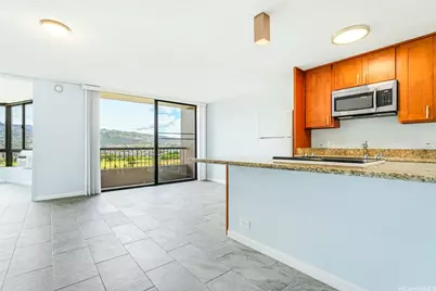 320 Liliuokalani Avenue #1504, Honolulu, HI 96815 - Photo 1