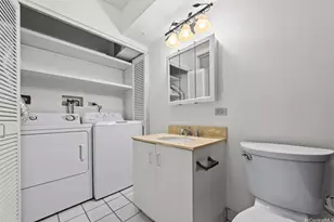 1717 Ala Wai Blvd, Honolulu, HI 96815 - Photo 15