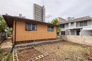 620 Hausten St, Honolulu, HI 96826 - Photo 13