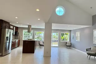 98-1810 B Kaahumanu St, Pearl City, HI 96782 - Photo 3