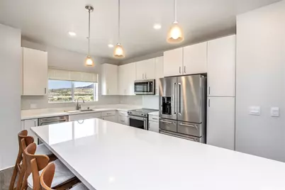 91-3641 Iwikuamoo Street #4501, Ewa Beach, HI 96706 - Photo 1