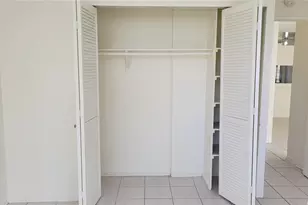 5122 Likini St, Honolulu, HI 96818 - Photo 11