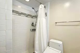 1777 Ala Moana Blvd, Honolulu, HI 96815 - Photo 17