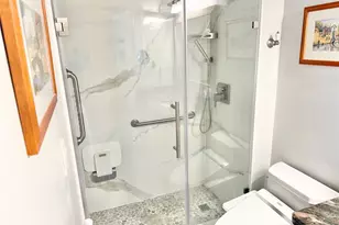 2140 Kuhio Ave, Honolulu, HI 96815 - Photo 11