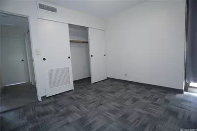 1717 Mott Smith Drive #914, Honolulu, HI 96822 - Photo 9