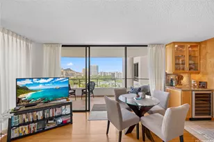 1910 Ala Moana Blvd, Honolulu, HI 96815 - Photo 7