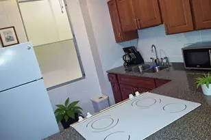 5122 Likini St, Honolulu, HI 96818 - Photo 5