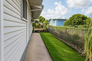 1541 Kalauipo St, Pearl City, HI 96782 - Photo 17