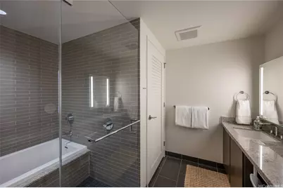 1001 Queen Street #3506, Honolulu, HI 96814 - Photo 11
