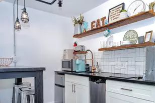 247 Beach Walk, Honolulu, HI 96815 - Photo 11