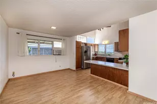 98-1015 Kaonohi St, Aiea, HI 96701 - Photo 9