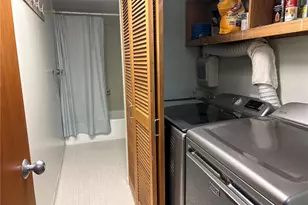 1350 Ala Moana Blvd, Honolulu, HI 96814 - Photo 13