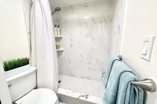 411 Hobron Ln, Honolulu, HI 96815 - Photo 7