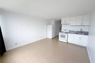 2211 Ala Wai Blvd, Honolulu, HI 96815 - Photo 1