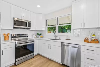 1410 Akamai Street, Kailua, HI 96734 - Photo 7
