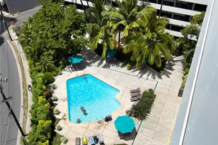 425 Ena Rd, Honolulu, HI 96815 - Photo 13