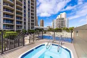 1717 Ala Wai Blvd, Honolulu, HI 96815 - Photo 17