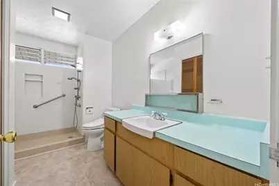3239 Ala Laulani Street, Honolulu, HI 96818 - Photo 15