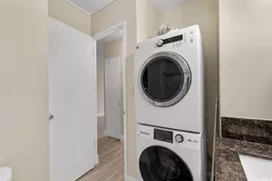 1535 Pensacola St, Honolulu, HI 96822 - Photo 13
