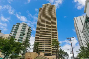 2470 Kalakaua Ave, Honolulu, HI 96815 - Photo 23