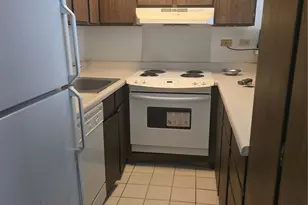 2140 Kuhio Ave, Honolulu, HI 96815 - Photo 1