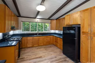 52 Niolopa Pl, Honolulu, HI 96817 - Photo 5