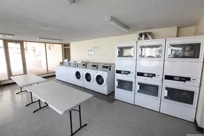 1720 Ala Moana Boulevard #304A, Honolulu, HI 96815 - Photo 21