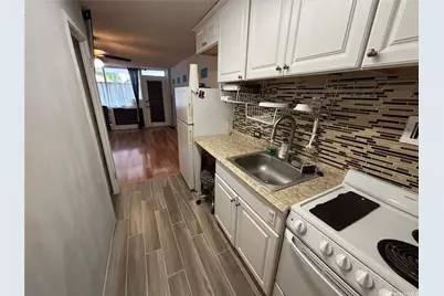 1720 Ala Moana Boulevard #304A, Honolulu, HI 96815 - Photo 7