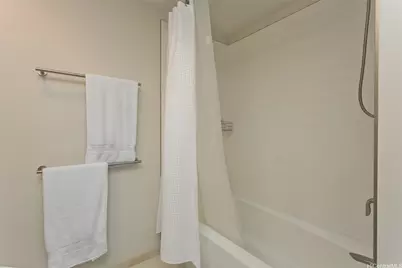 1189 Waimanu Street #3402, Honolulu, HI 96814 - Photo 13