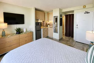 1920 Ala Moana Blvd, Honolulu, HI 96815 - Photo 5