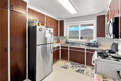 654 D Walea Place #D, Honolulu, HI 96817 - Photo 9