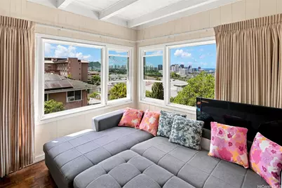654 D Walea Place #D, Honolulu, HI 96817 - Photo 3