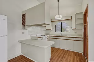1135 Aikoo Pl, Pearl City, HI 96782 - Photo 3