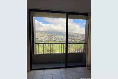 320 Liliuokalani Avenue #2004, Honolulu, HI 96815 - Photo 5