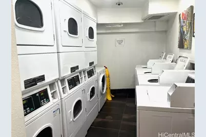 2045 Kalakaua Avenue #402, Honolulu, HI 96815 - Photo 15