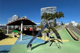 1001 Queen St, Honolulu, HI 96814 - Photo 7