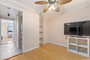 2121 Ala Wai Blvd, Honolulu, HI 96815 - Photo 21