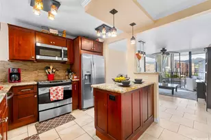 2121 Ala Wai Blvd, Honolulu, HI 96815 - Photo 11