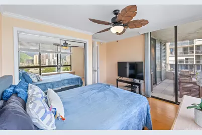 2121 Ala Wai Boulevard #1001, Honolulu, HI 96815 - Photo 17